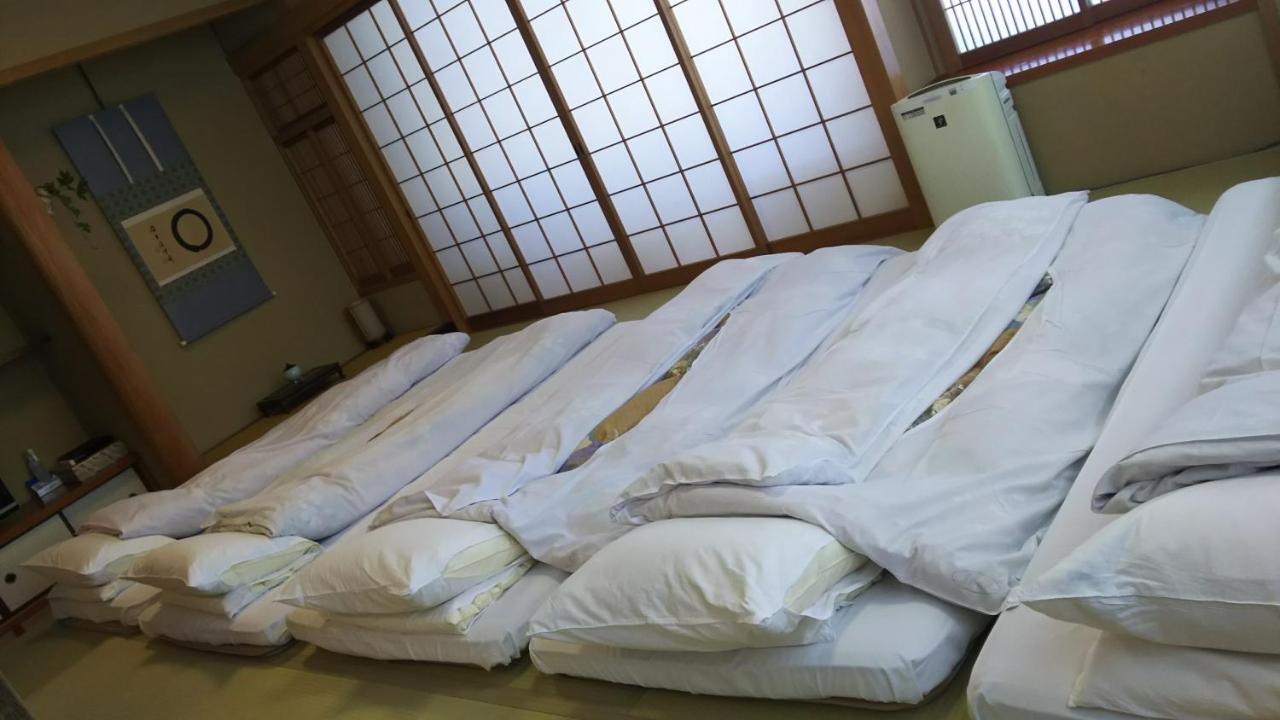 Japan: un letto di ispirazione giapponese, un tocco danese e un